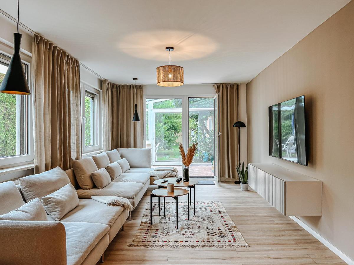 Stadthytte Ferienhaus Rostock Ngoại thất bức ảnh