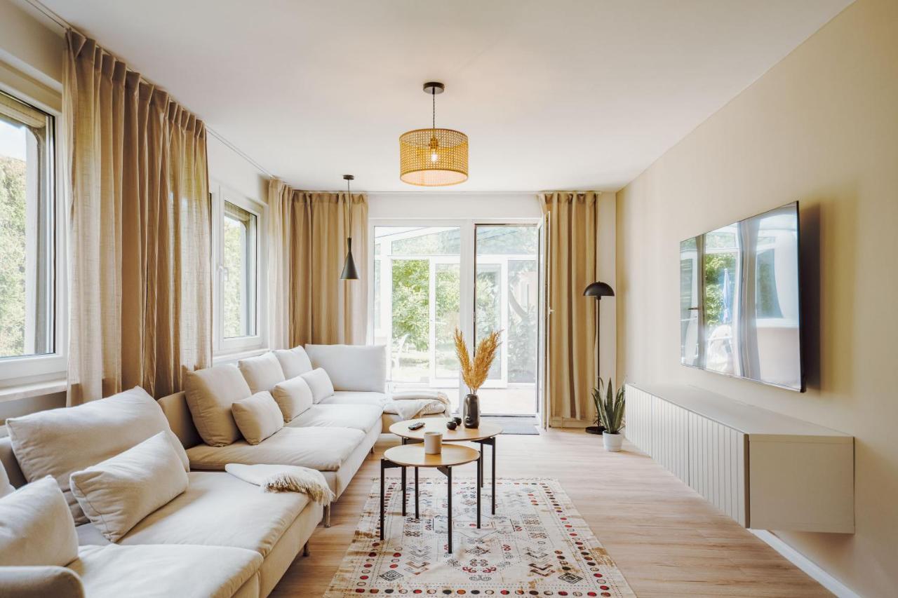 Stadthytte Ferienhaus Rostock Ngoại thất bức ảnh