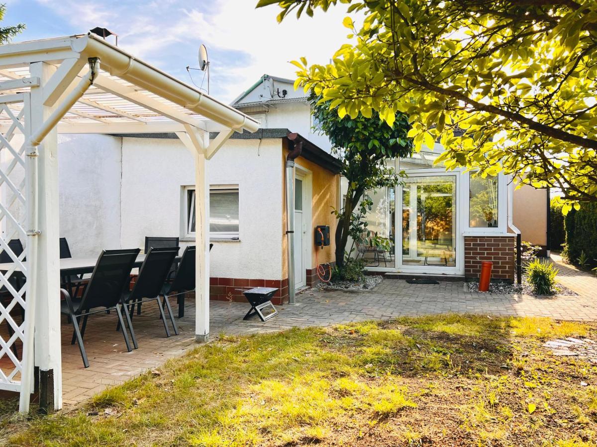 Stadthytte Ferienhaus Rostock Ngoại thất bức ảnh